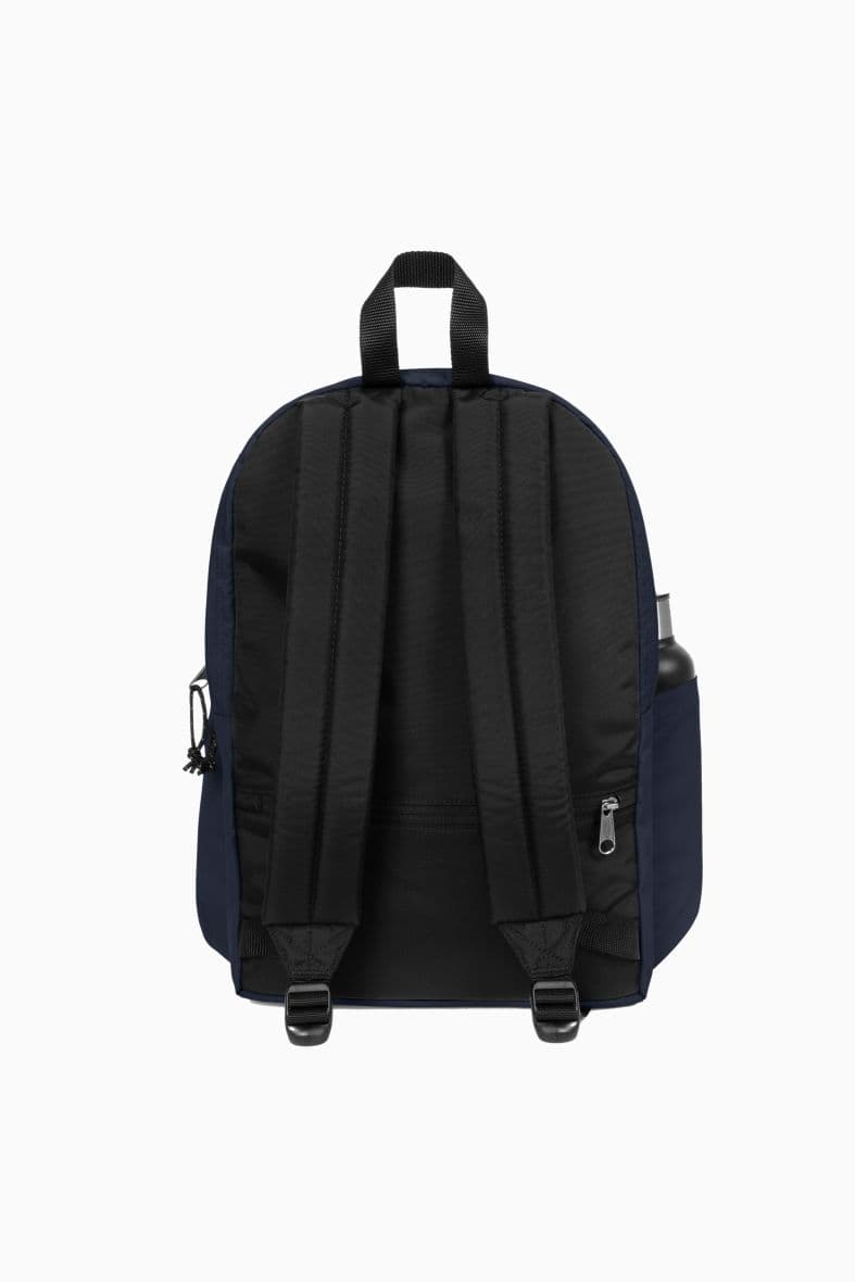 Eastpak Day Office — vue 3