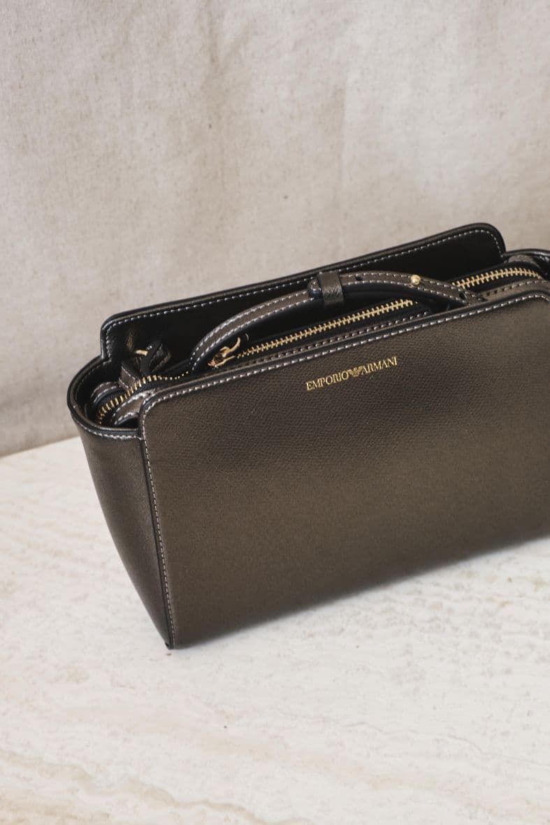 EMPORIO ARMANI — vue 4