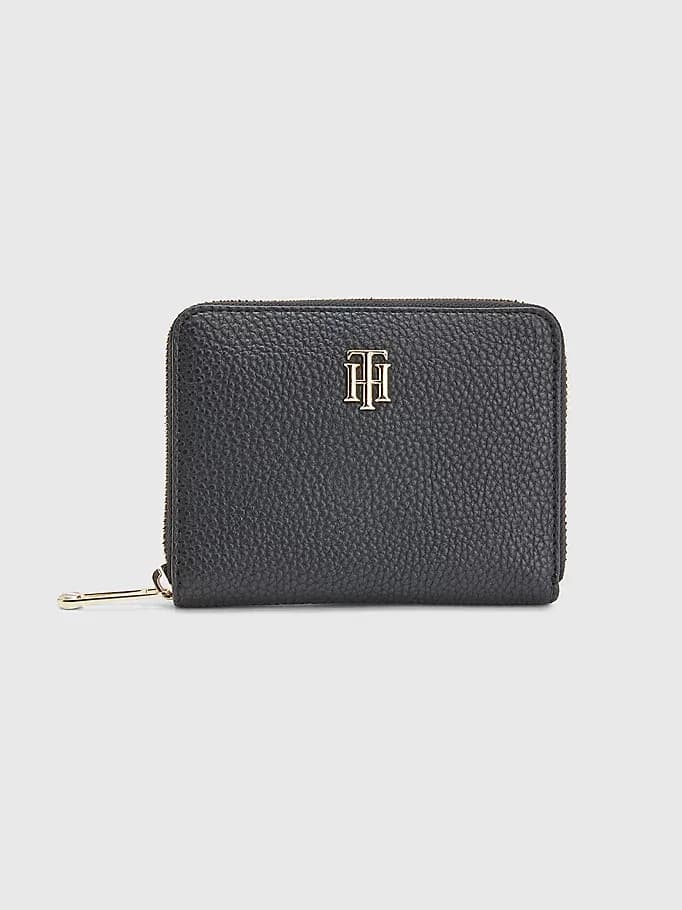 Tommy Hilfiger — vue 1