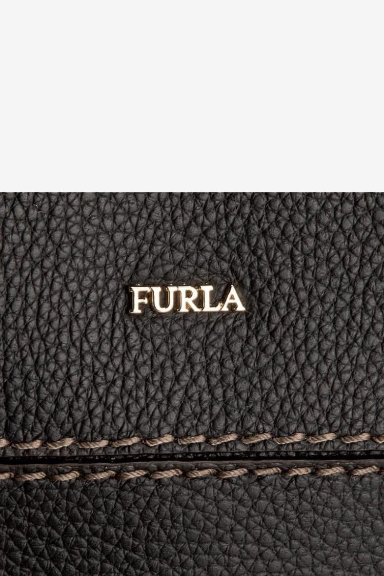 FURLA DORI — vue 4