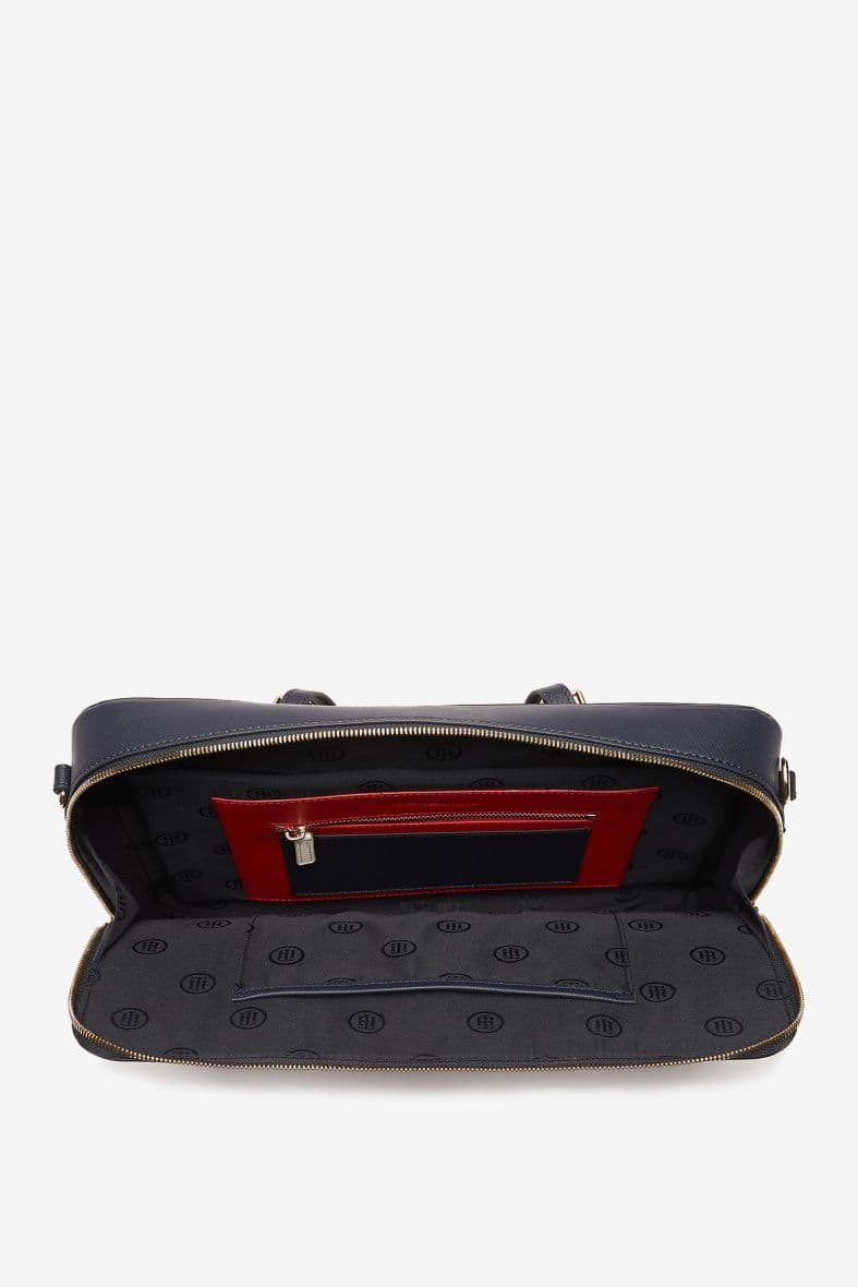 Tommy Hilfiger Th Core — vue 3