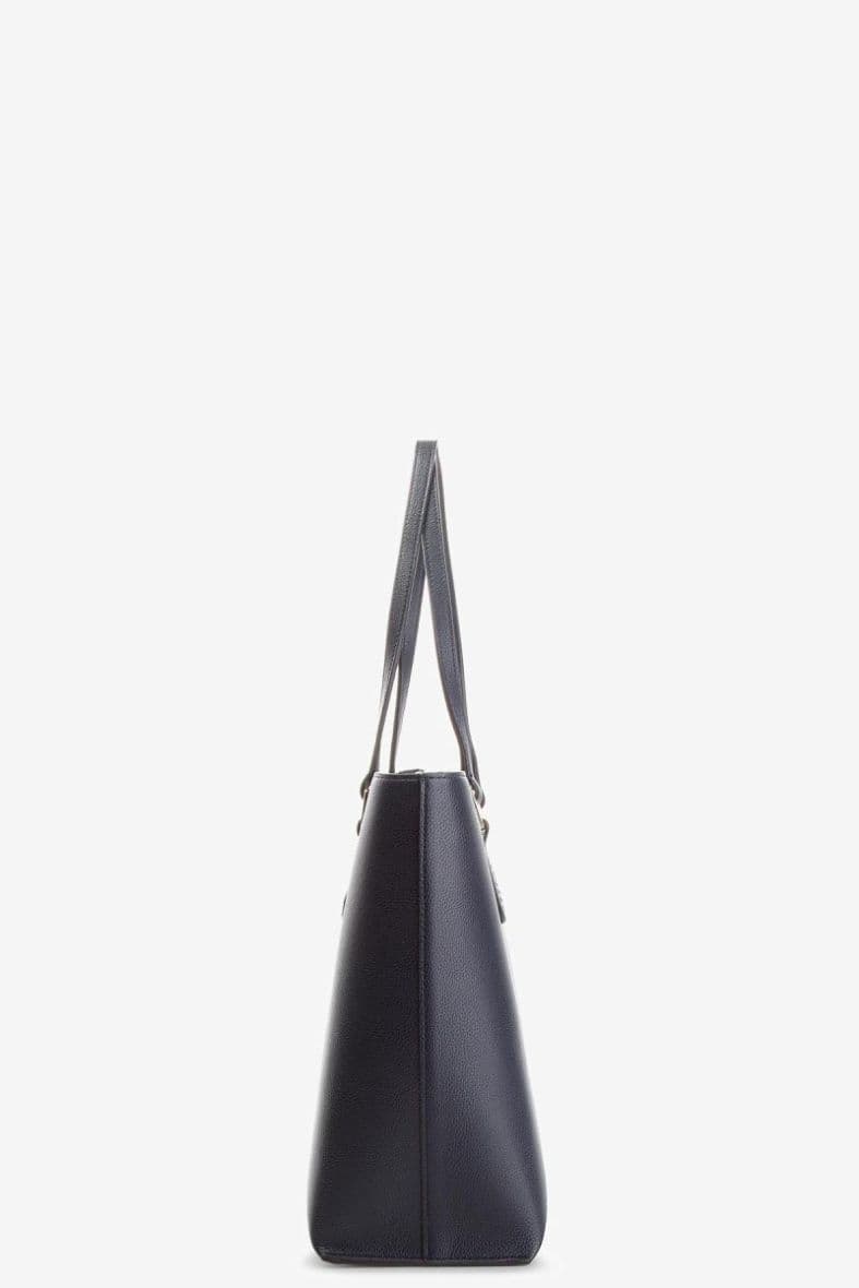 EMPORIO ARMANI — vue 3