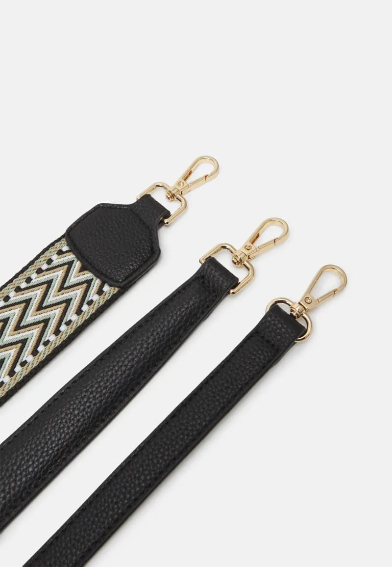 Valentino Bags KAtong — vue 3