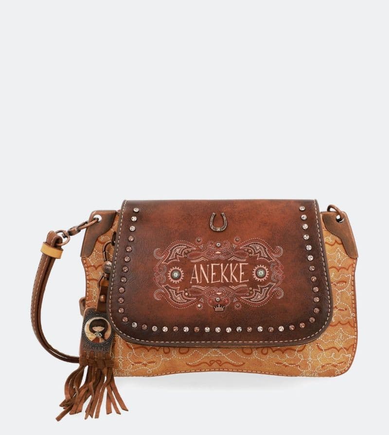 ANEKKE ARIZONA — vue 3