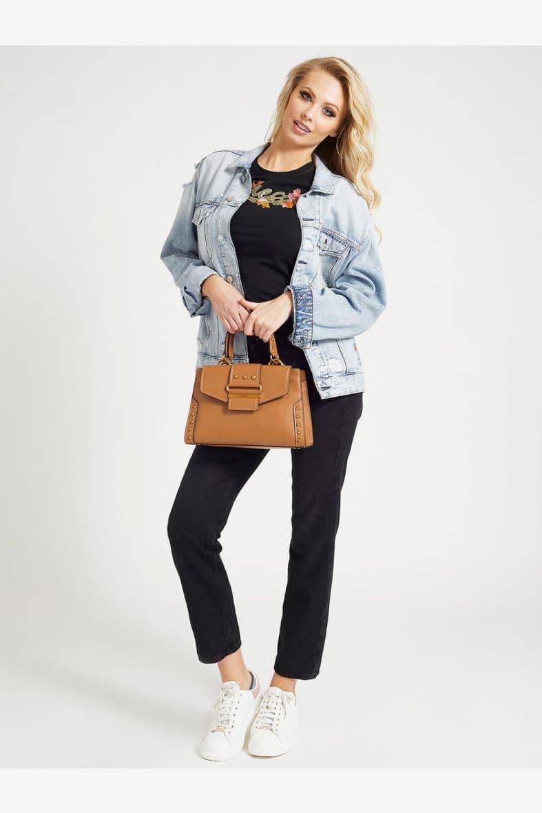 GUESS GRETA — vue 3