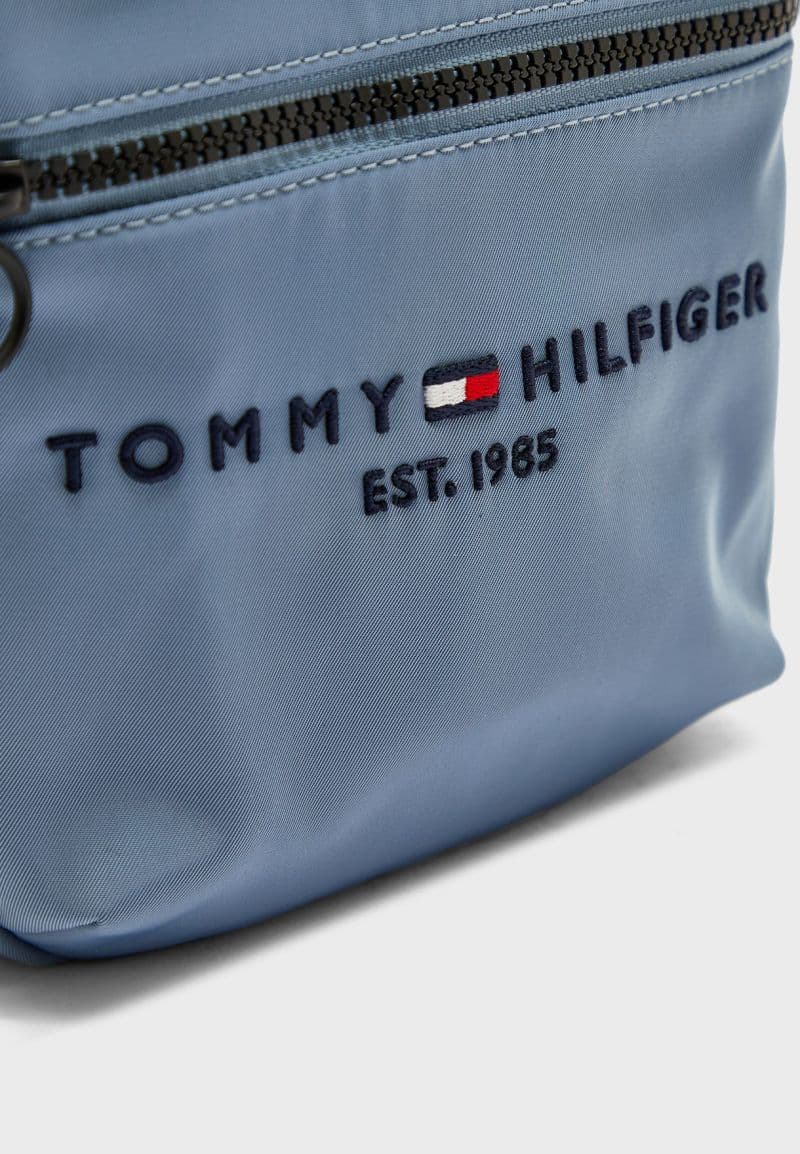 TOMMY HILFIGER TH ESTABLISHED MINI — vue 3