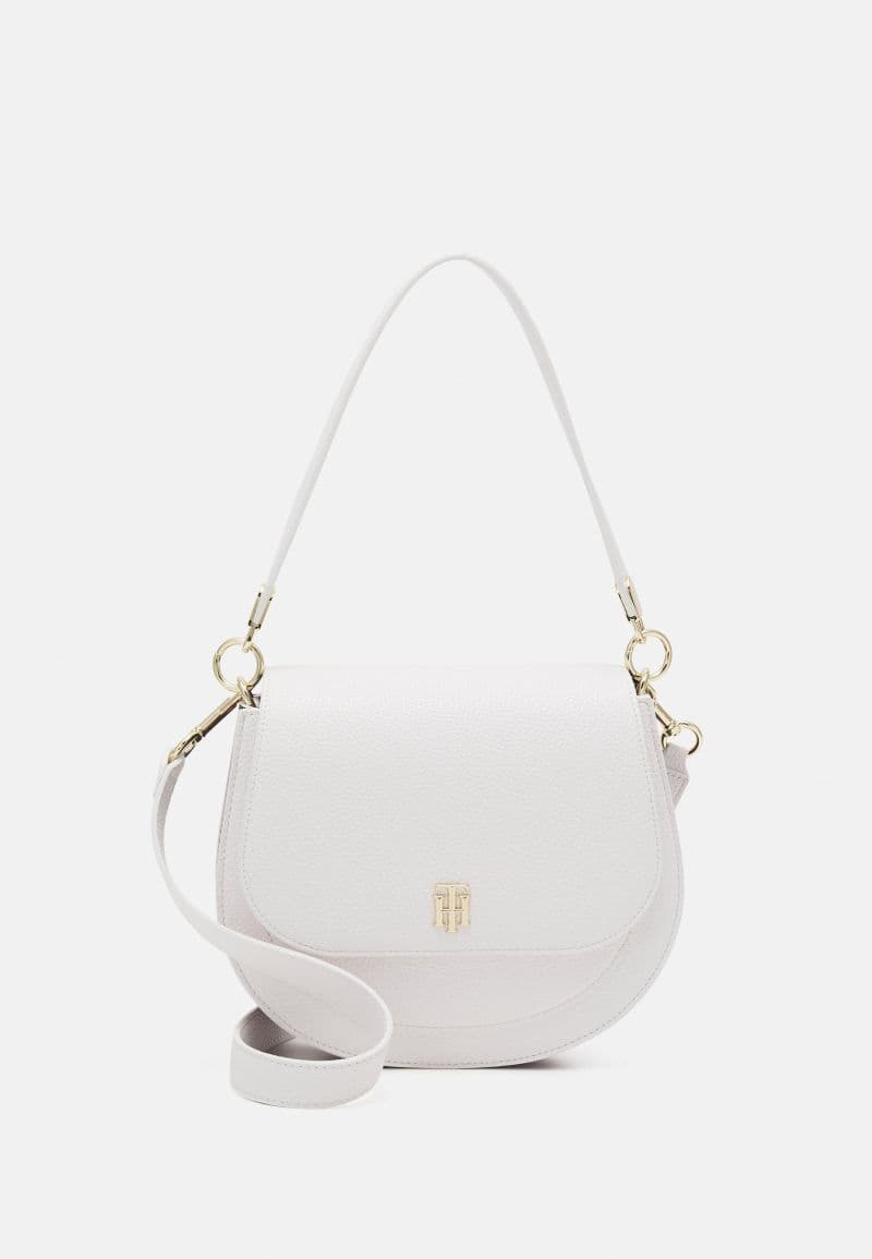 Tommy Hilfiger — vue 1