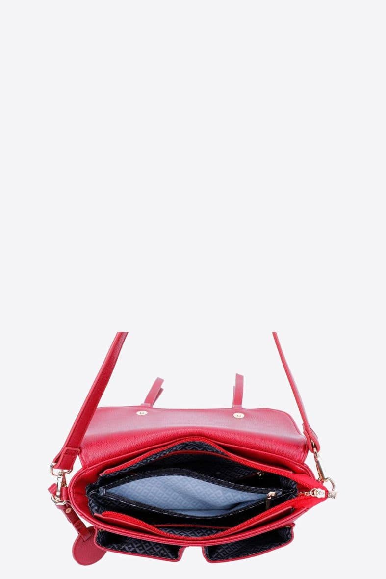 LULU CASTAGNETTE OTHIS — vue 3