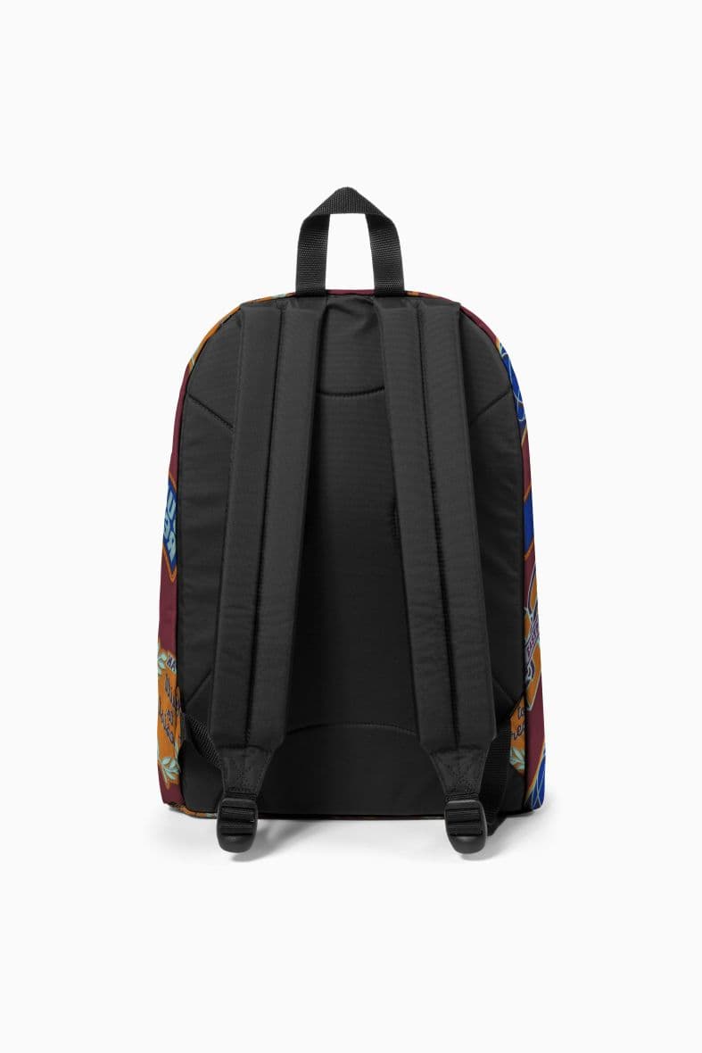 Eastpak Out Of Office — vue 3