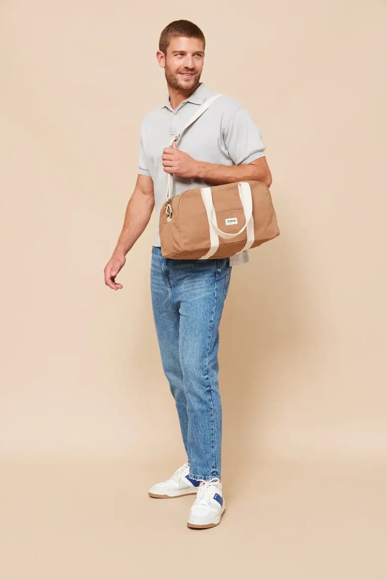 Hindbag Charlie — vue 3