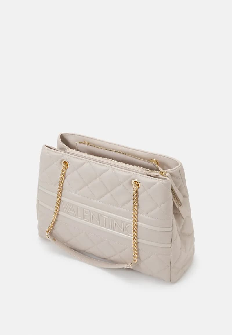 Valentino Bags Ada — vue 3