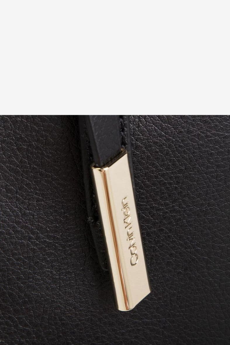 CALVIN KLEIN Avant Med Shopper — vue 2
