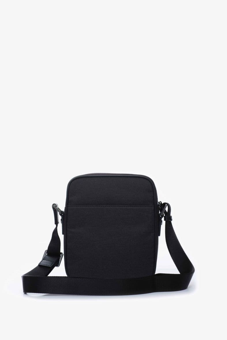 AZZARO — vue 3
