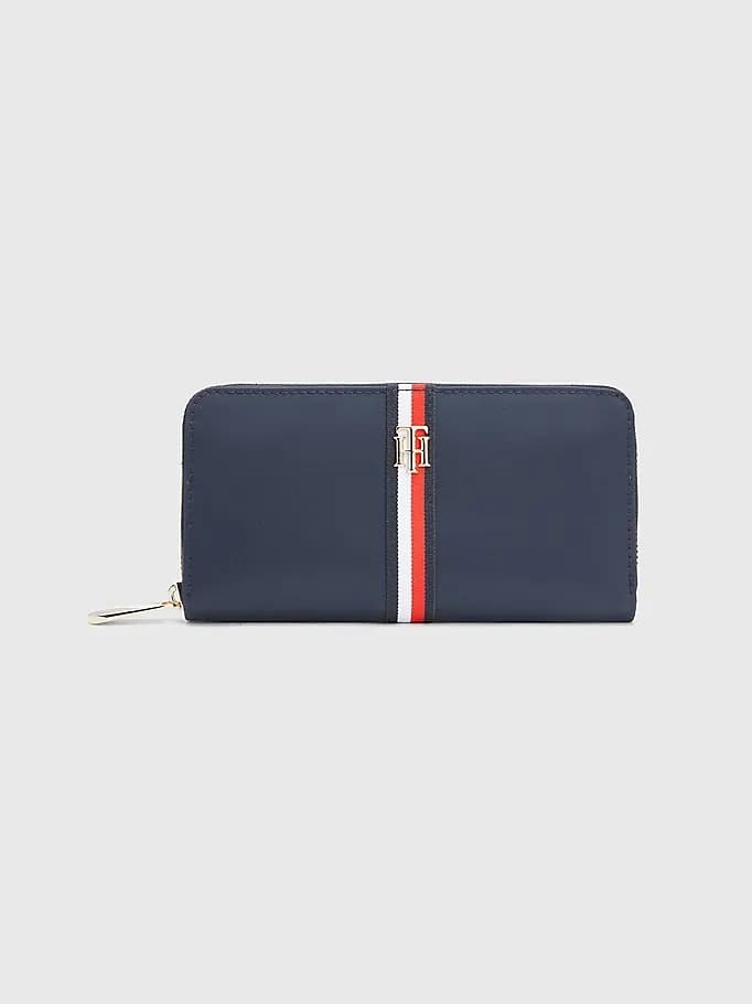 Tommy Hilfiger — vue 1