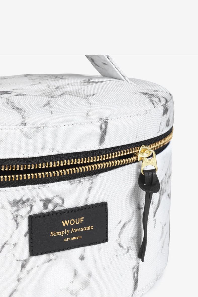 WOUF WHITE MARBLE — vue 3