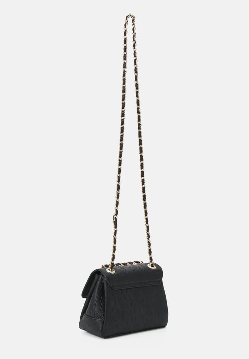 Valentino Bags Relax — vue 3