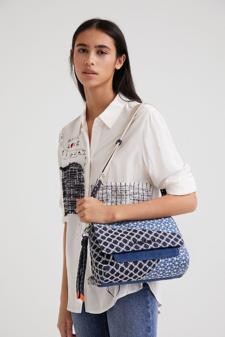 Desigual — vue 1