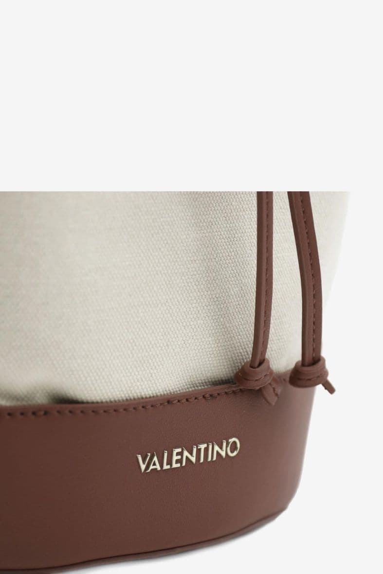 VALENTINO PAMELA — vue 4