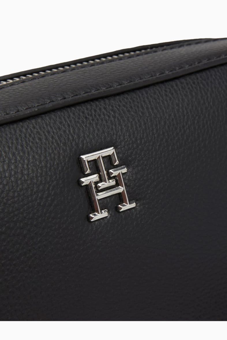 Tommy Hilfiger TH essential — vue 4