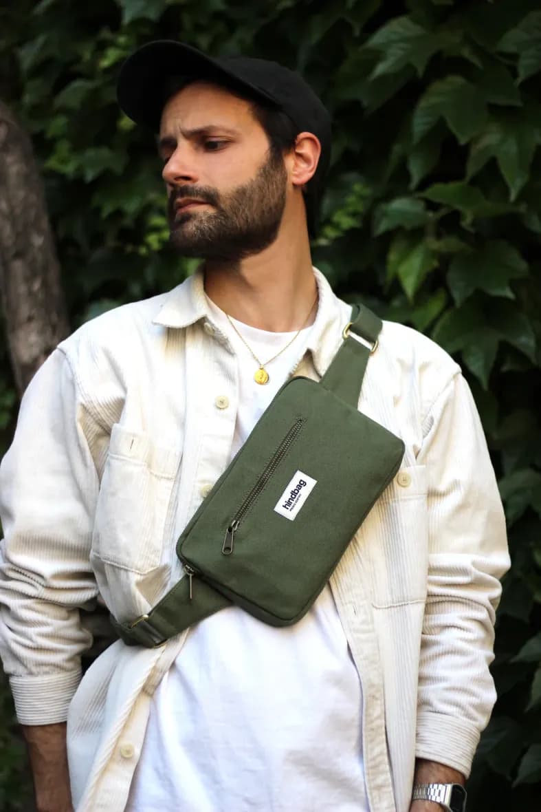 Hindbag Harry — vue 2