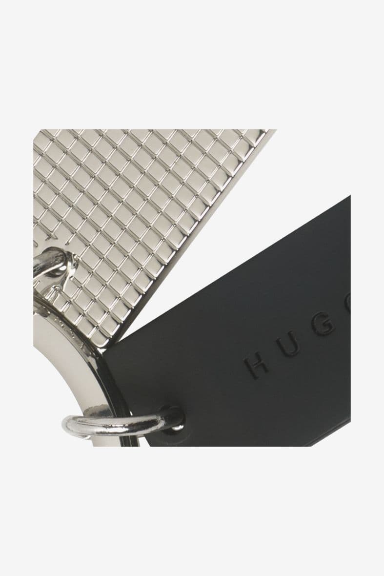 Hugo Boss Grid — vue 3