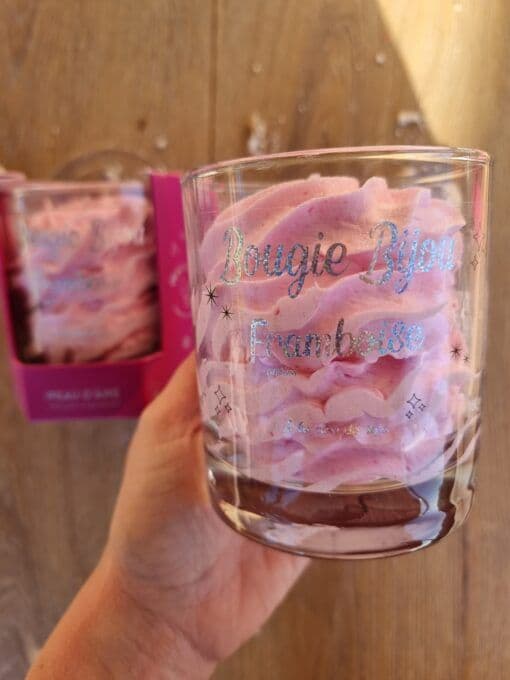 Peau d'âne - bougie chantilly framboise — vue 1