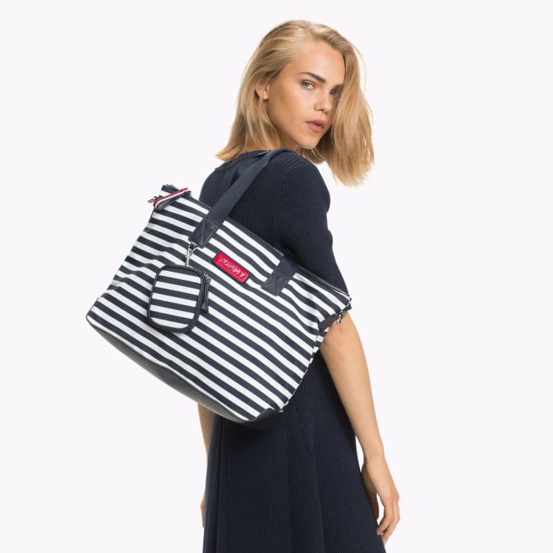 Tommy Hilfiger — vue 1
