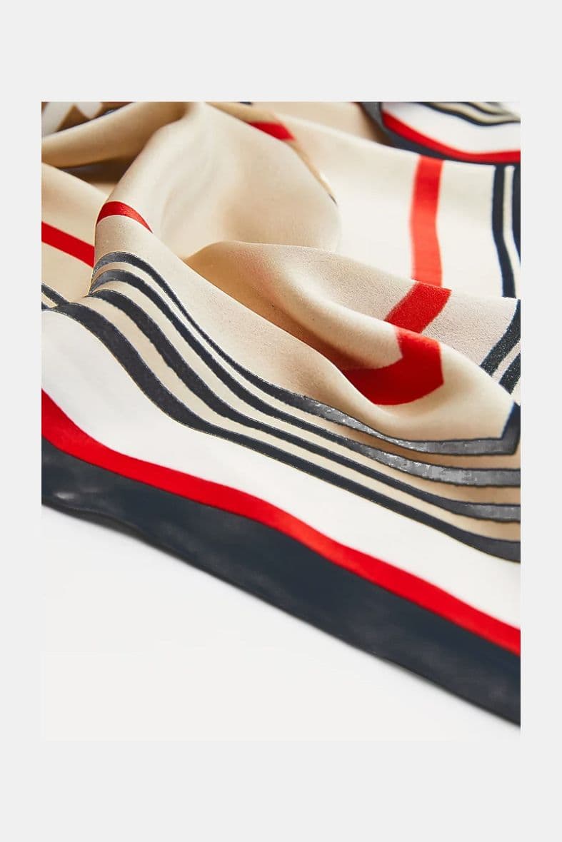 Tommy Hilfiger carré de soie — vue 2
