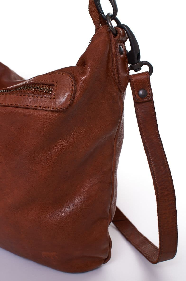 Bear Design Cuir Vintage — vue 3