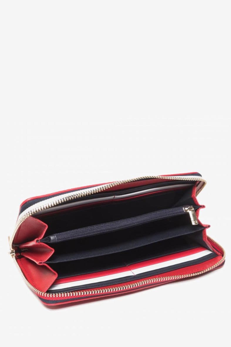 TOMMY HILFIGER TH ESSENCE LRG ZA CORP — vue 3