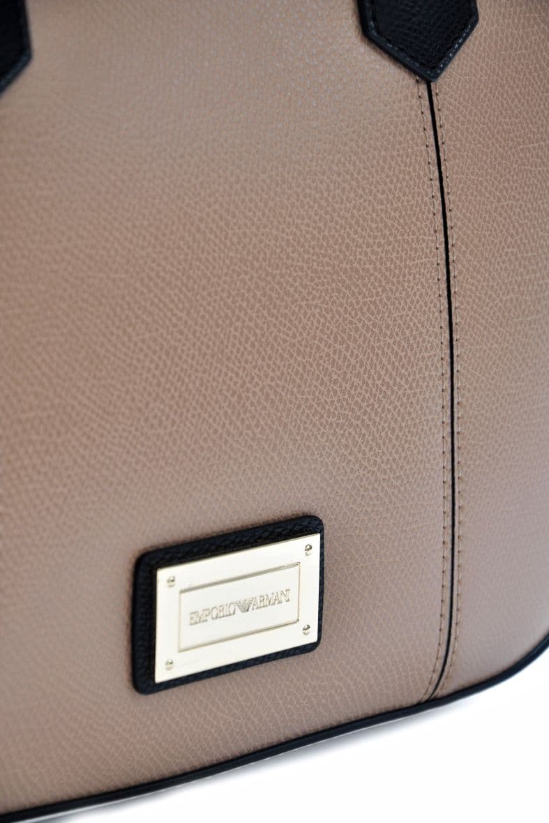 Emporio Armani — vue 3