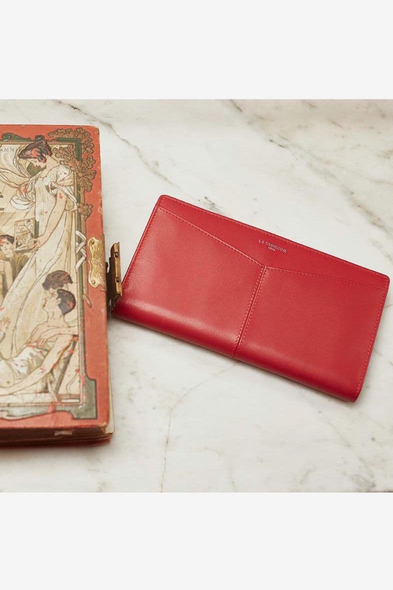 LE TANNEUR CHARLOTTE — vue 3