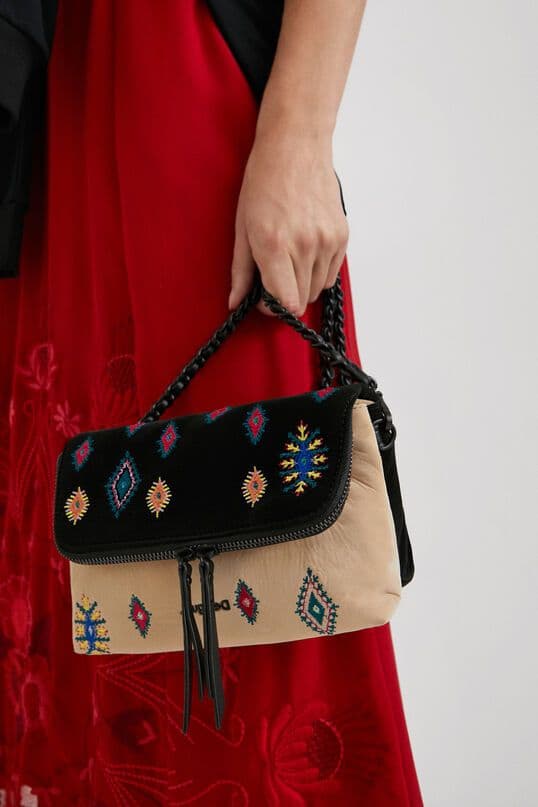 Desigual — vue 2