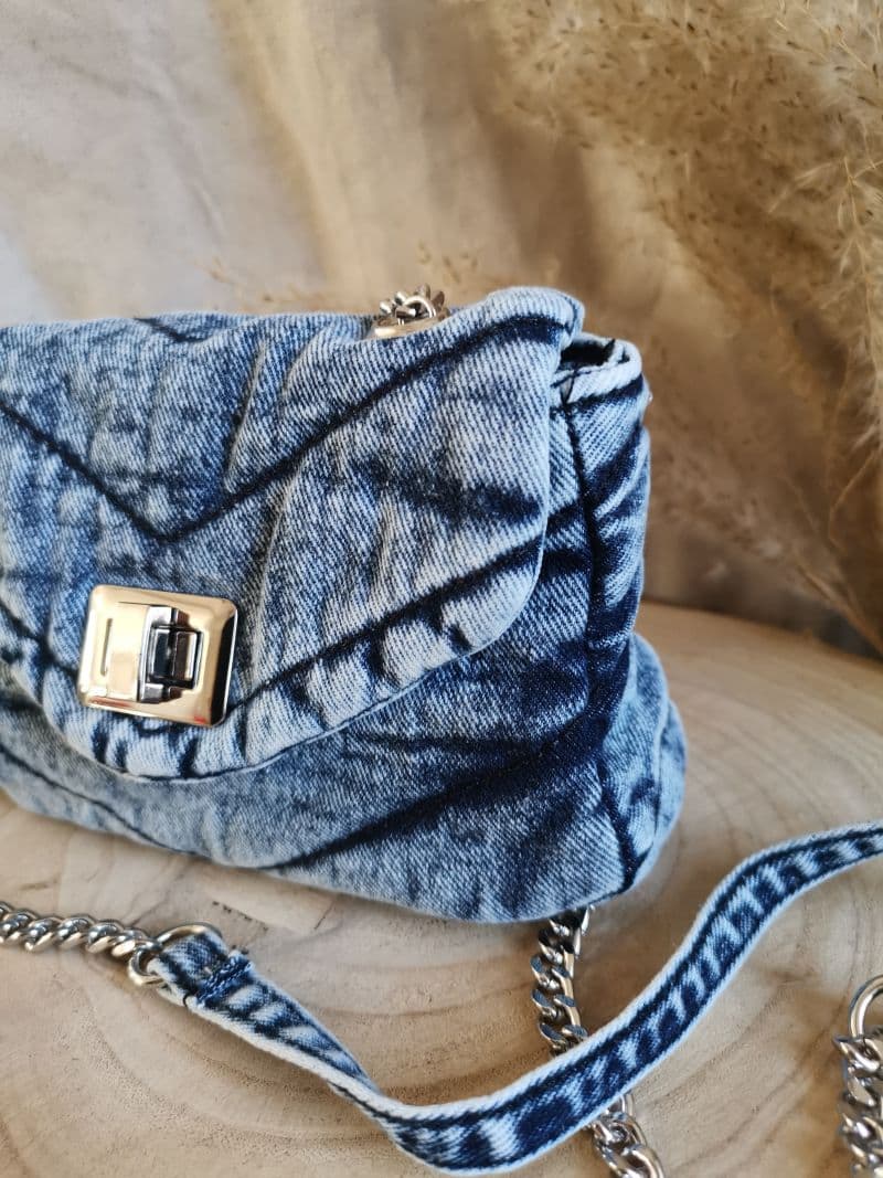 LA TROÏKA MINI AWAH — vue 2