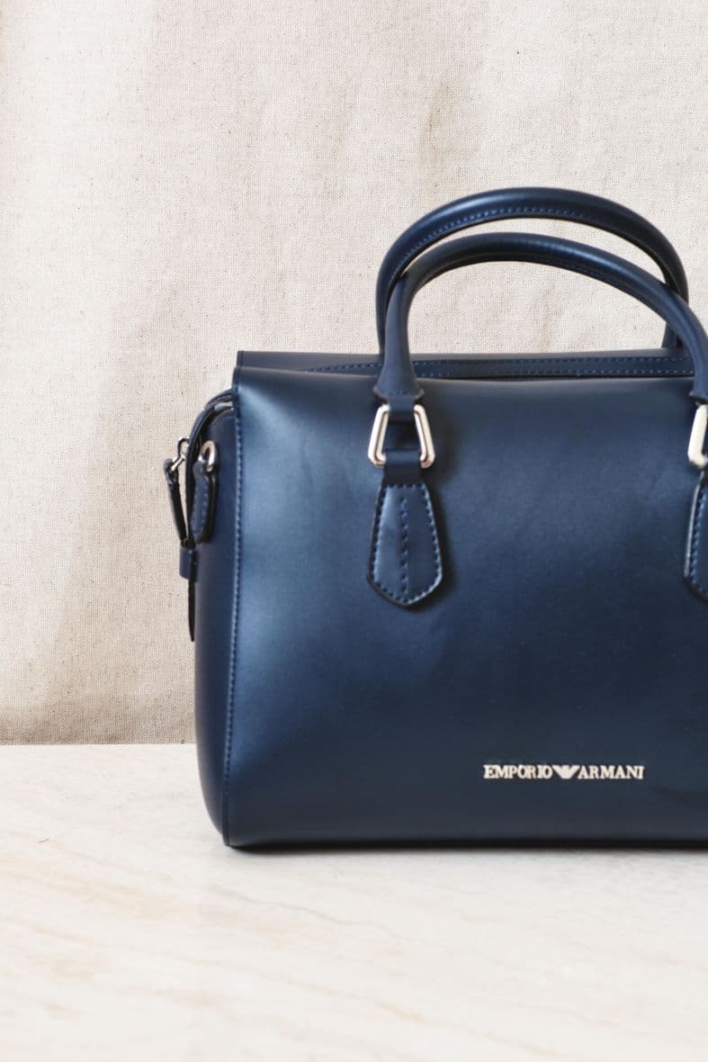 EMPORIO ARMANI — vue 3