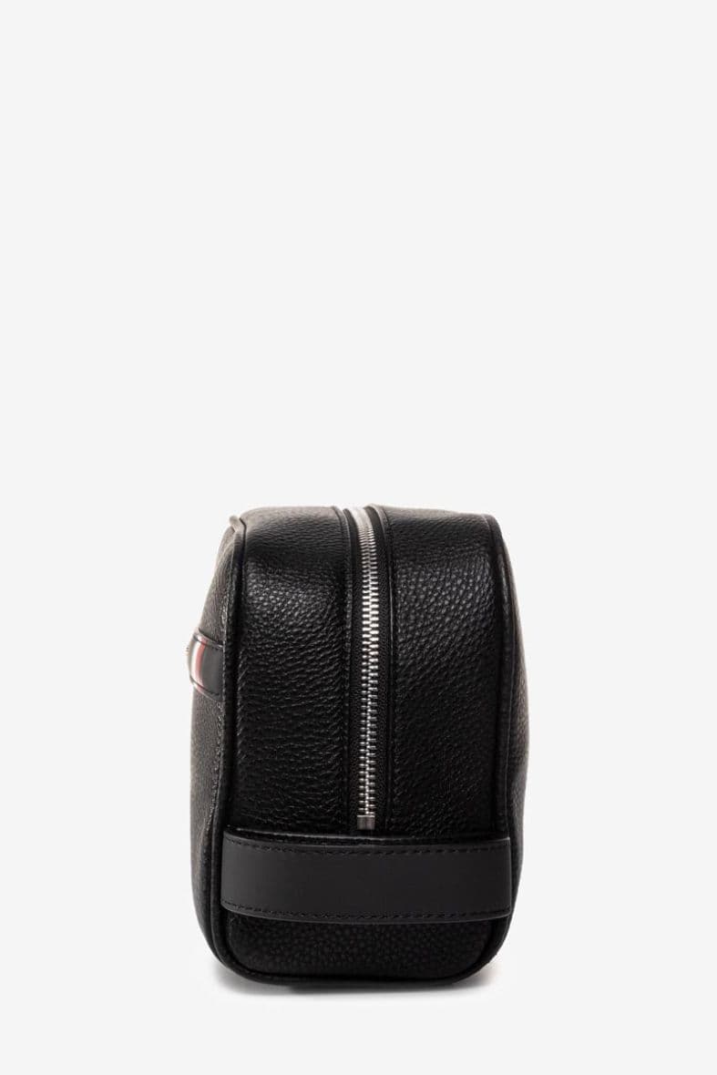 TOMMY HILGIGER DOWNTOWN WASHBAG — vue 3