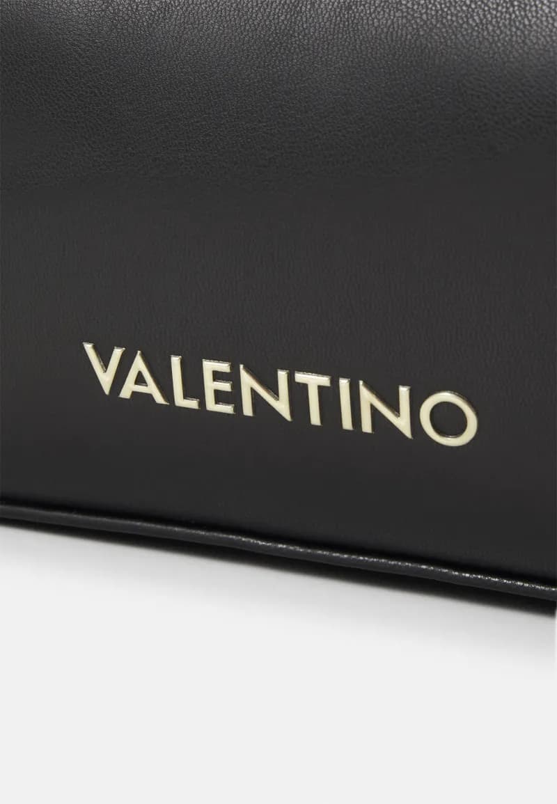Valentino bags Chamonix — vue 4