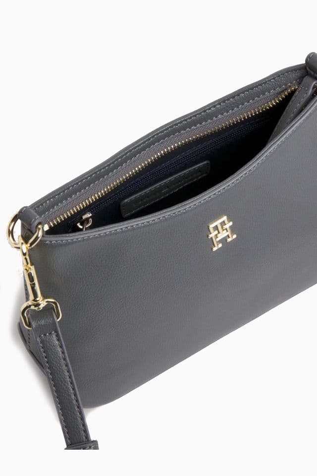 Tommy Hilfiger — vue 4