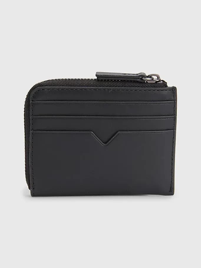 TOMMY HILFIGER — vue 2