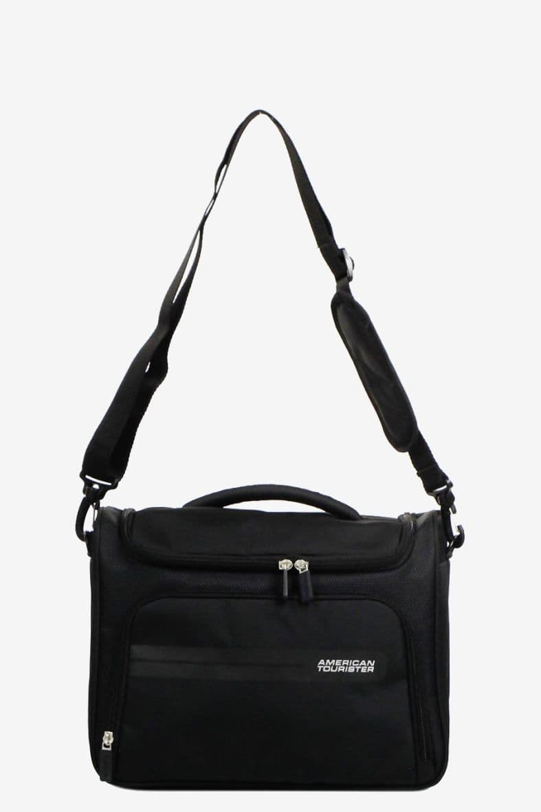 AMERICAN TOURISTER — vue 3
