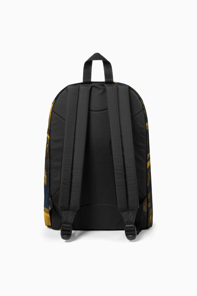 Eastpak Out Of Office — vue 3