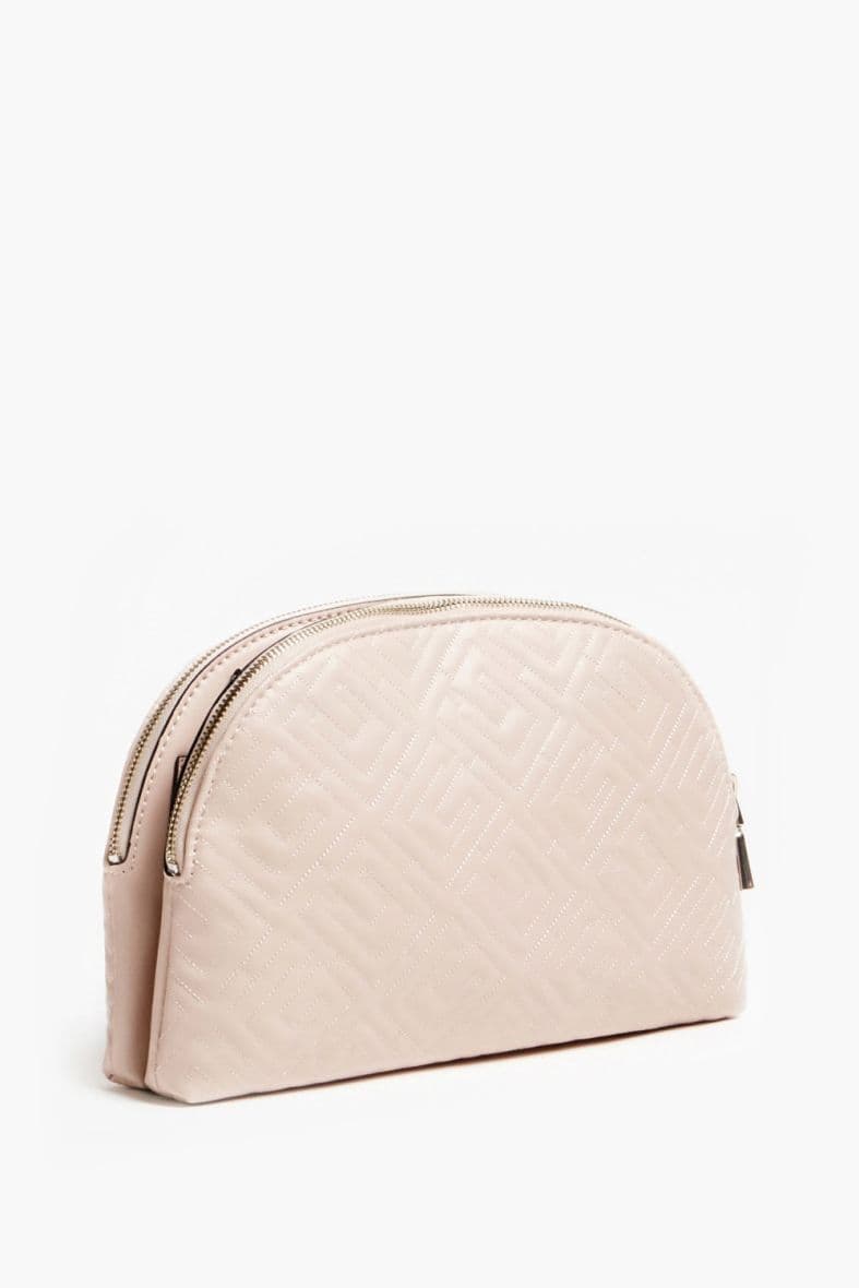 Guess Janay — vue 3