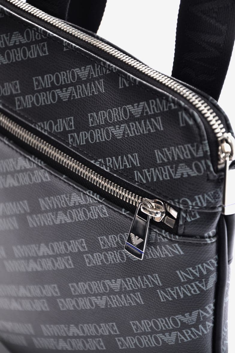 Emporio Armani Piattina Piccola Lettering — vue 3