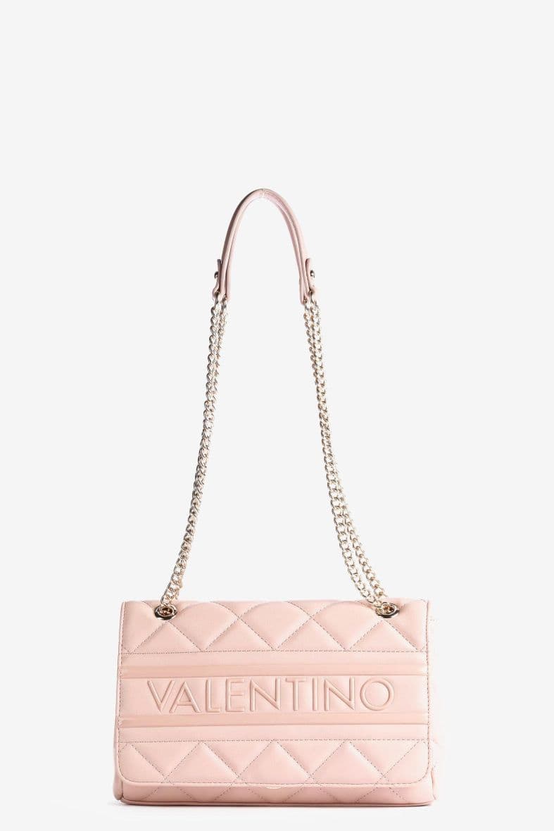 VALENTINO ADA — vue 1