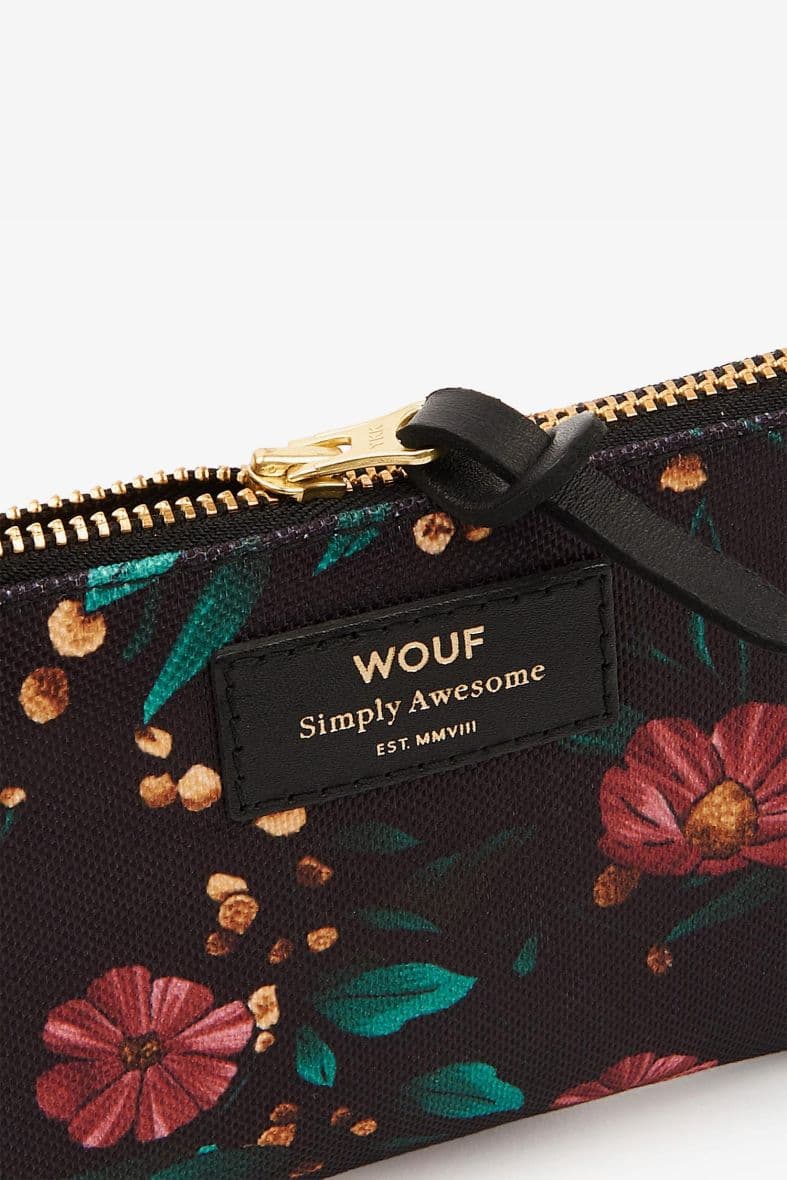 WOUF BLACK FLOWERS — vue 2