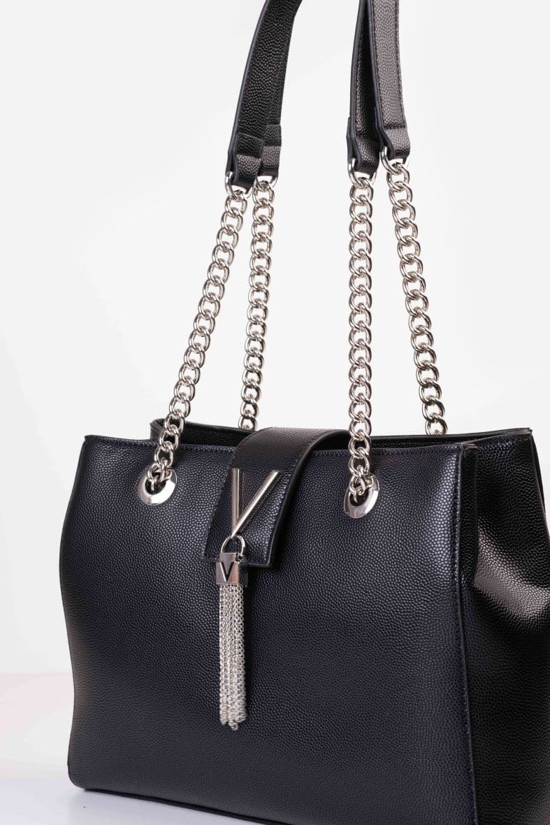VALENTINO DIVINA — vue 2