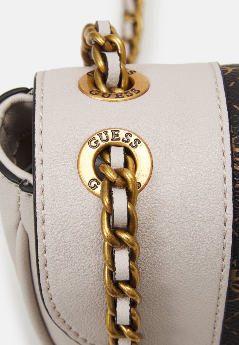 Guess — vue 2