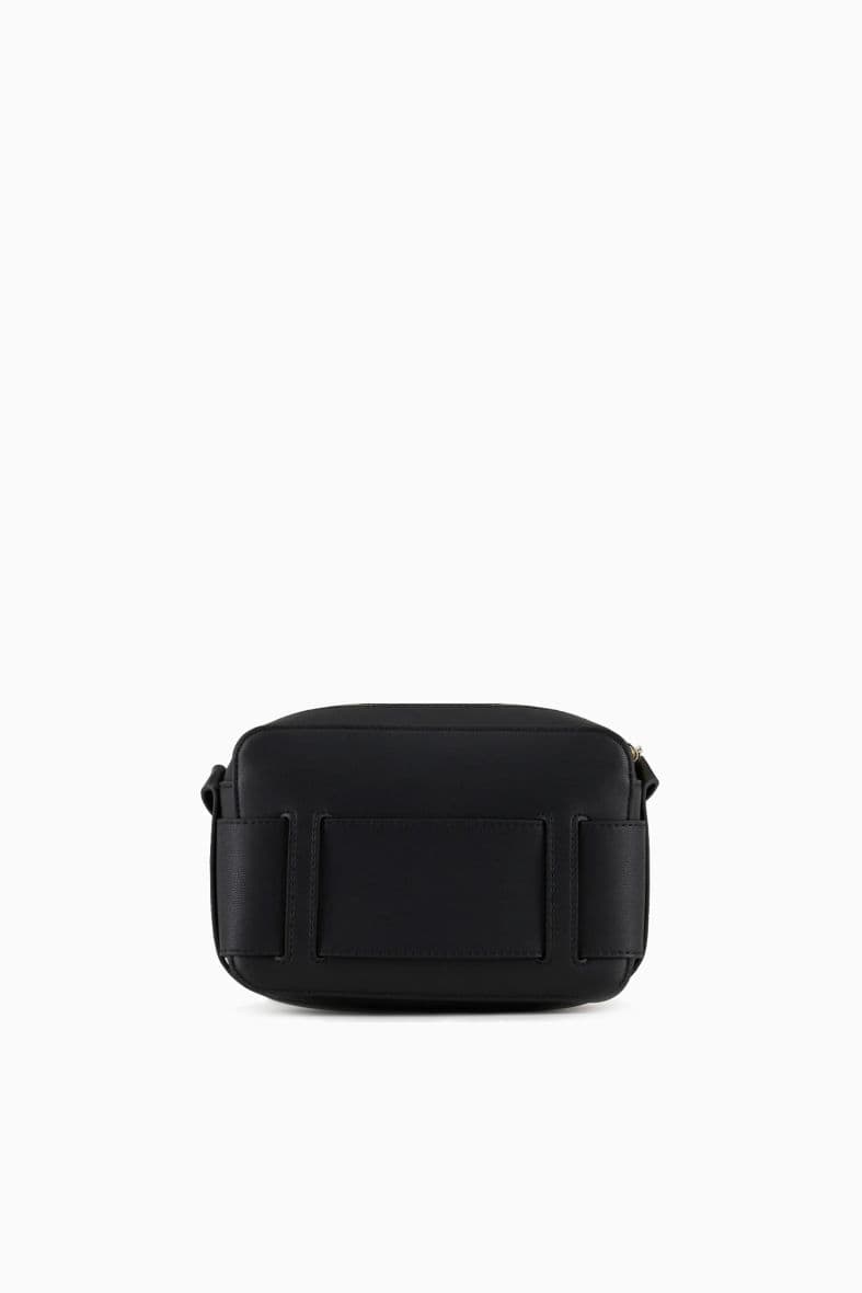 Armani Exchange — vue 4