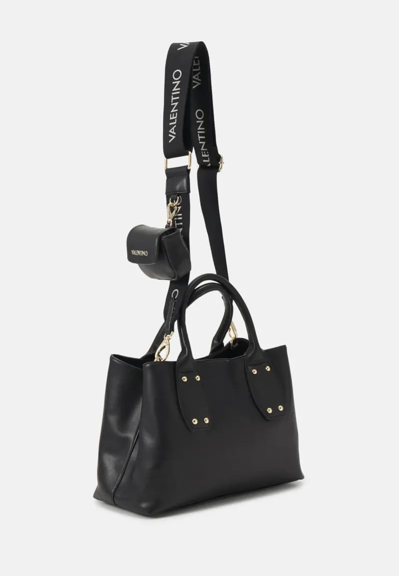 Valentino bags Chamonix — vue 2