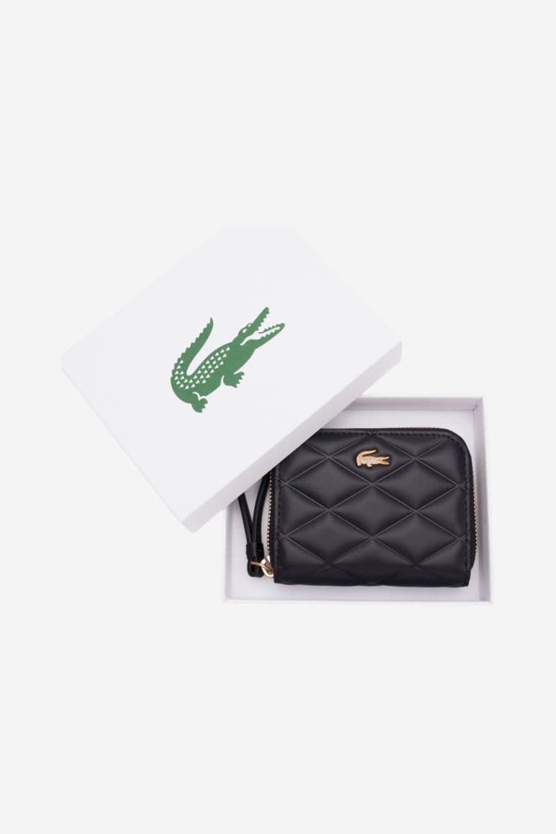 Lacoste — vue 3